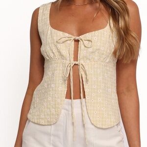 Petal & Pup Capra Floral Gingham Tie Front Tank Top | XS | Butter Yellow